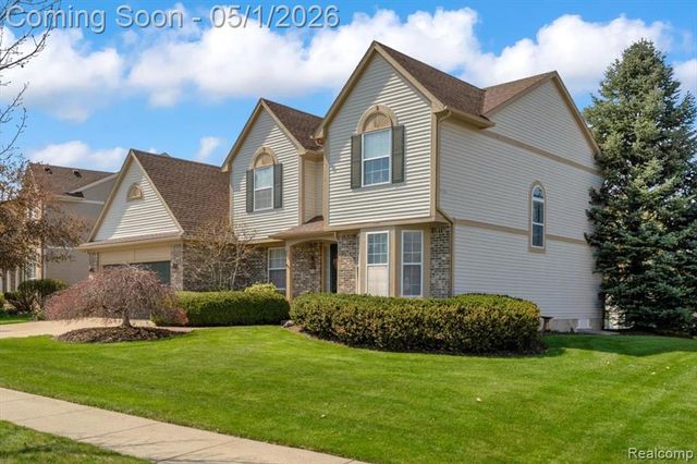 8330 Sherwood Drive, Grand Blanc, MI 48439