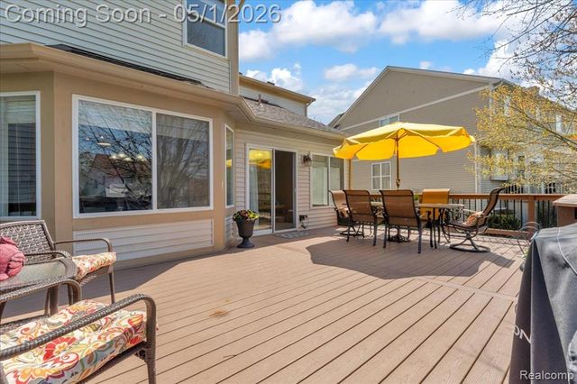 8330 Sherwood Drive, Grand Blanc, MI 48439