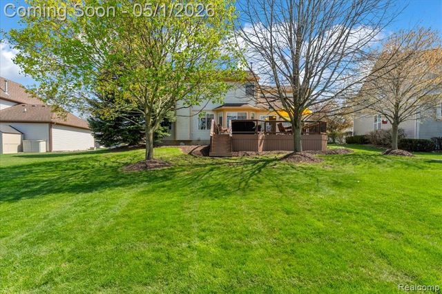 8330 Sherwood Drive, Grand Blanc, MI 48439