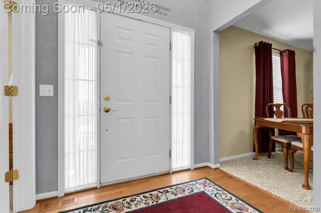 8330 Sherwood Drive, Grand Blanc, MI 48439