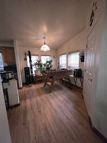 53666 Central Way, La Pine, OR 97739
