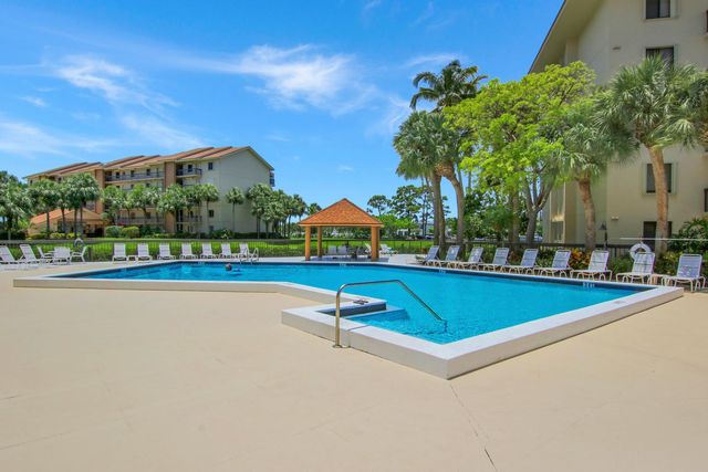 1601 Marina Isle Way 202, Jupiter, FL 33477