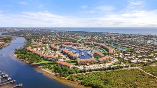 1601 Marina Isle Way 202, Jupiter, FL 33477