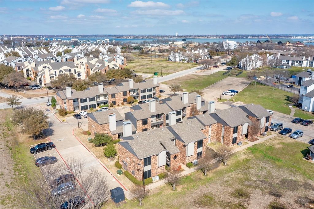 6002 Marvin Loving Drive 203, Garland, TX 75043