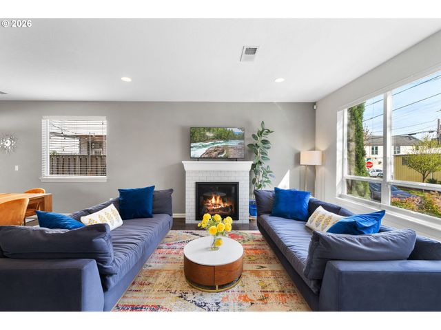 3315 Se 11TH Ave, Portland, OR 97202