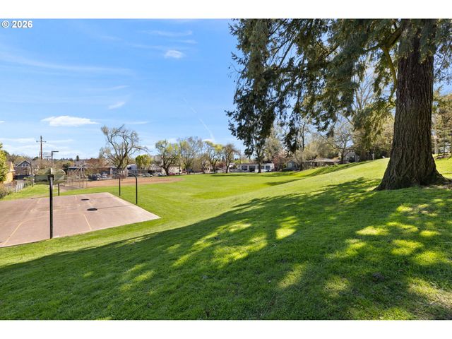 3315 Se 11TH Ave, Portland, OR 97202