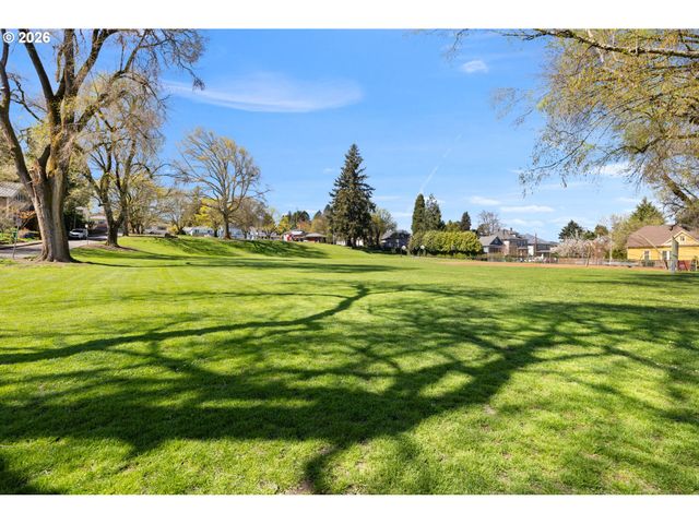 3315 Se 11TH Ave, Portland, OR 97202