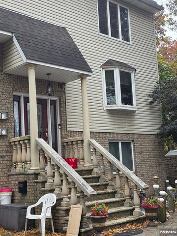 25 Elm Avenue 2, Fairview, NJ 07022