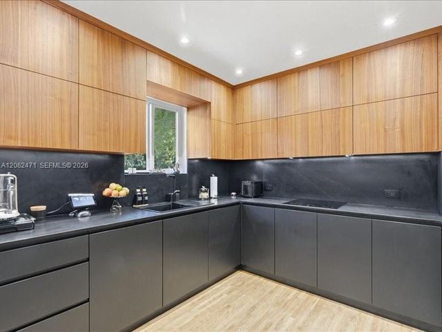 4628 SW 10th Street 4628, Miami, FL 33134