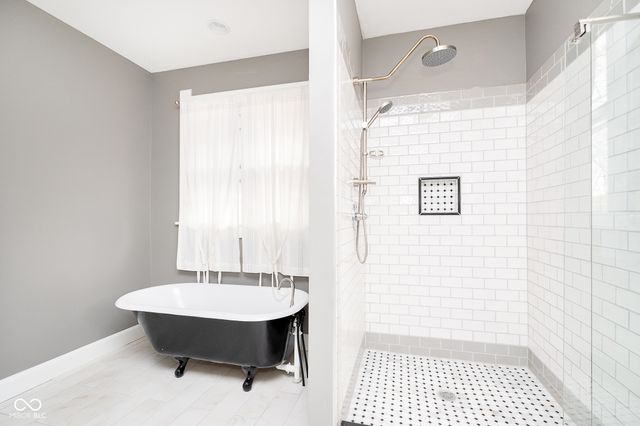 219 E 11th Street, Indianapolis, IN 46202
