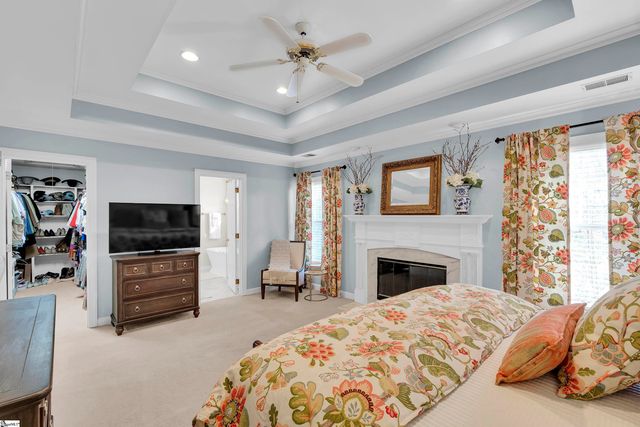 17 Gilder Point Court, Simpsonville, SC 29681