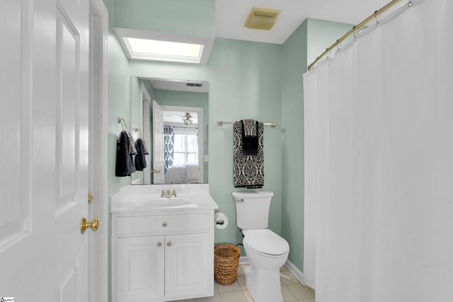 17 Gilder Point Court, Simpsonville, SC 29681