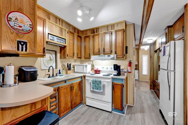 489 Elberta Loop, Lillian, AL 36549