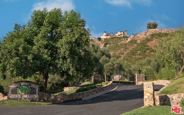 340 N Kanan Dume Road, Malibu, CA 90265