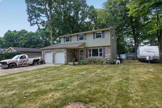 3047 Courtesy Drive, Flint, MI 48506