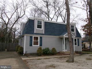 323 WOODLAWN AVE, Williamstown, NJ 08094