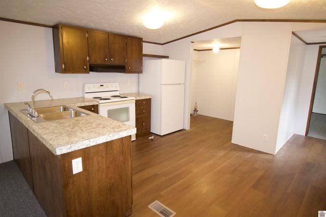 2211 Roosevelt Road, Dexter, KY 42036