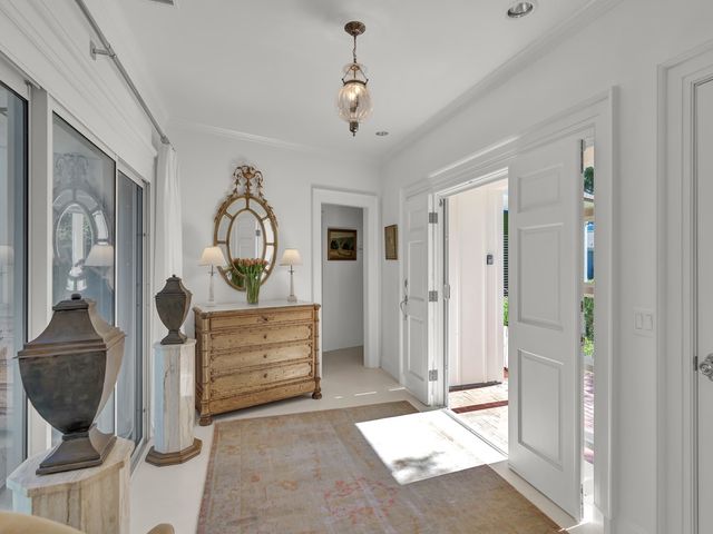 100 River Oak Lane, Indian River Shores, FL 32963