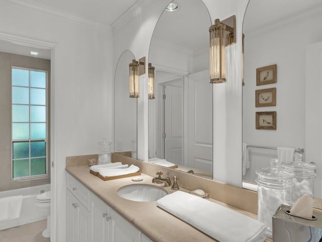 100 River Oak Lane, Indian River Shores, FL 32963