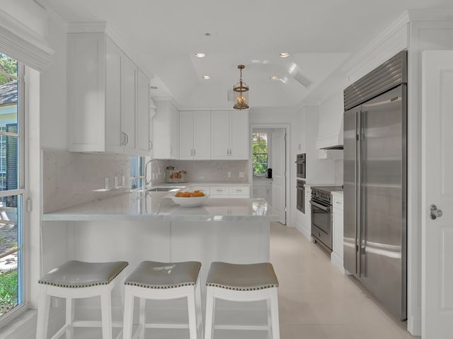 100 River Oak Lane, Indian River Shores, FL 32963