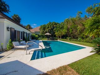 100 River Oak Lane, Indian River Shores, FL 32963