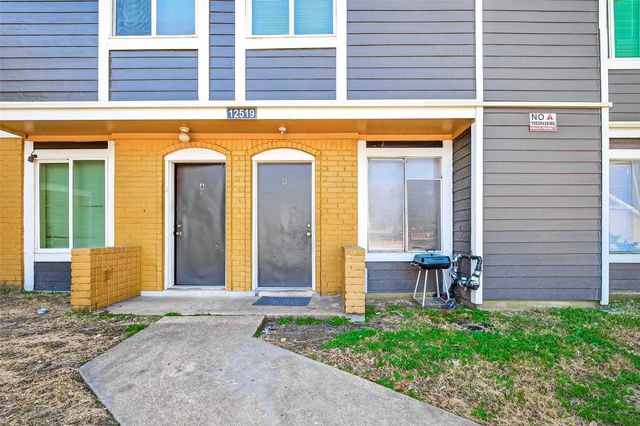 12519 Ashford Meadow Drive B, Houston, TX 77082