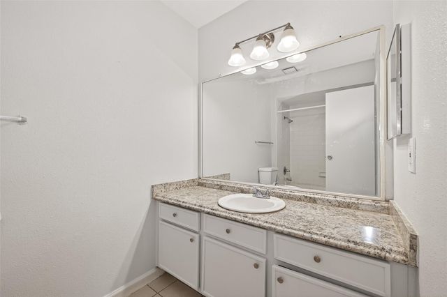 12519 Ashford Meadow Drive B, Houston, TX 77082