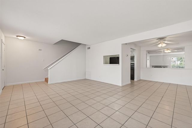 12519 Ashford Meadow Drive B, Houston, TX 77082