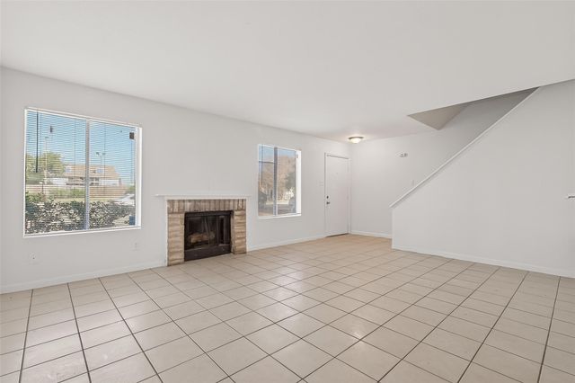 12519 Ashford Meadow Drive B, Houston, TX 77082