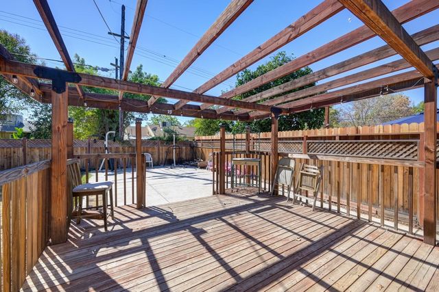 2660 23rd Ave, Sacramento, CA 95820