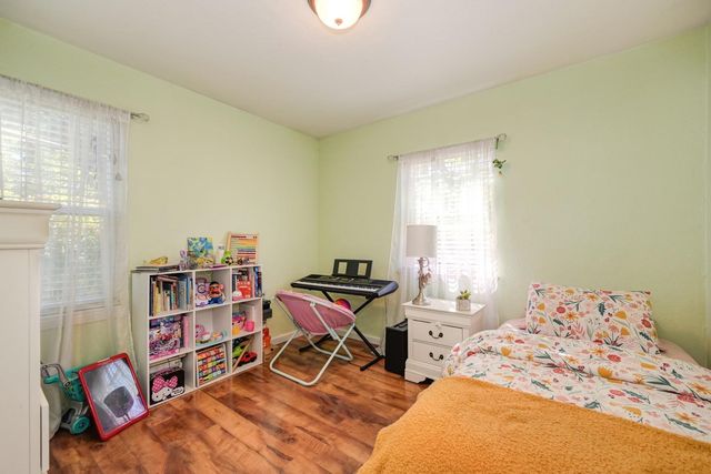 2660 23rd Ave, Sacramento, CA 95820
