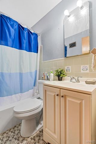 9107 Harold Drive, Berkeley, MO 63134