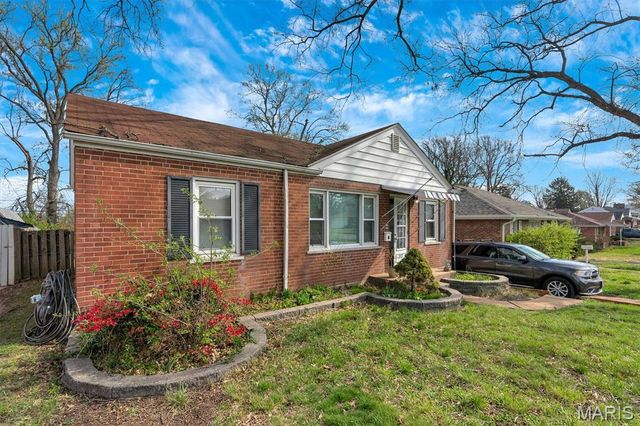 9107 Harold Drive, Berkeley, MO 63134