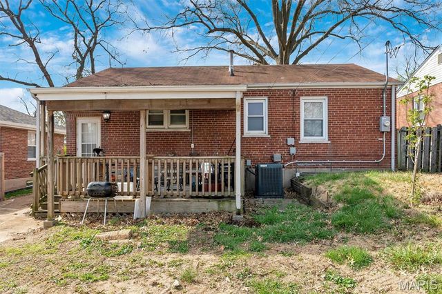 9107 Harold Drive, Berkeley, MO 63134