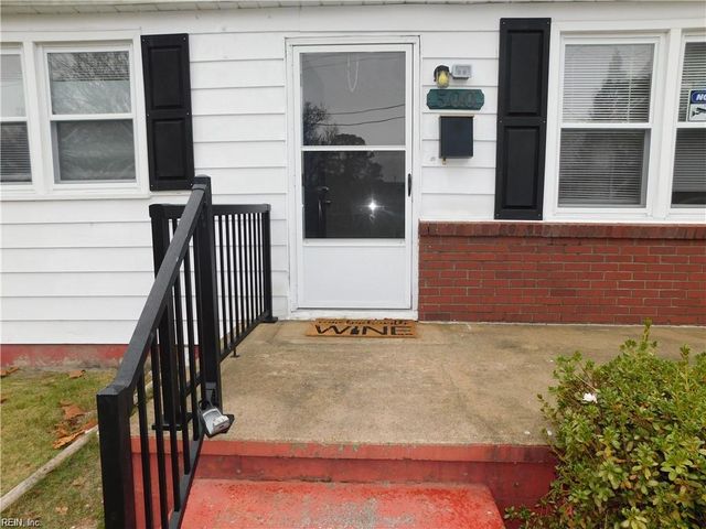 500 Mooney RD, Chesapeake, VA 23325