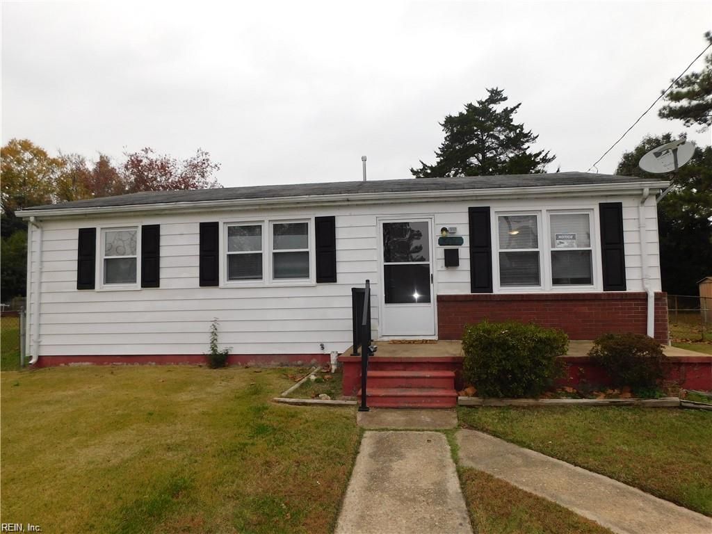 500 Mooney RD, Chesapeake, VA 23325