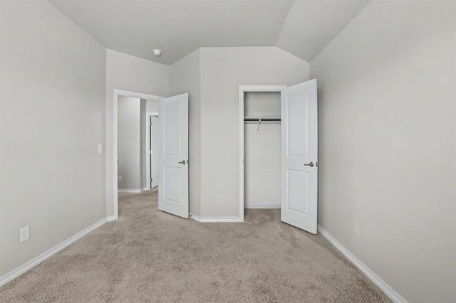 11205 NW 95th Terrace, Yukon, OK 73099