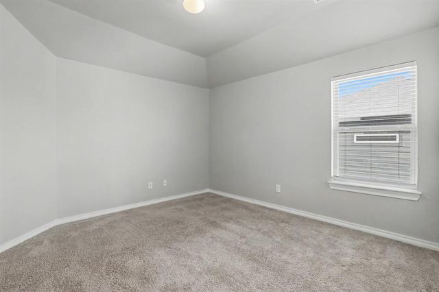 11205 NW 95th Terrace, Yukon, OK 73099
