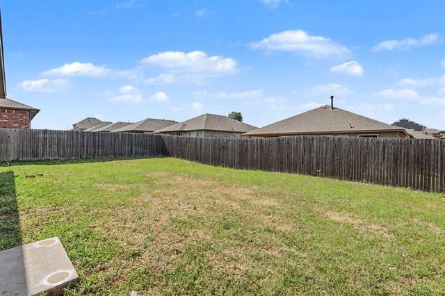 11205 NW 95th Terrace, Yukon, OK 73099