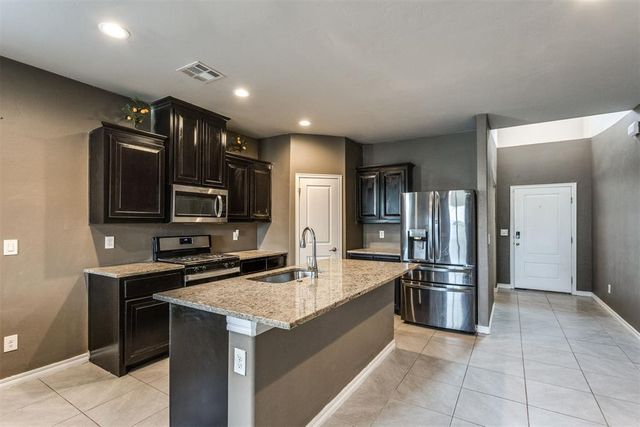11205 NW 95th Terrace, Yukon, OK 73099