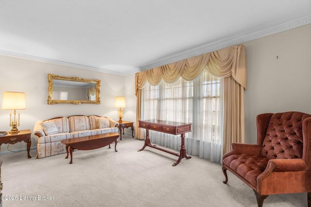 7410 Ridan Way, Louisville, KY 40214