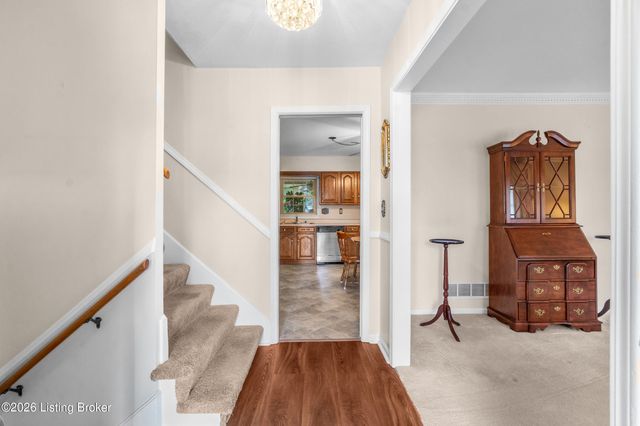 7410 Ridan Way, Louisville, KY 40214