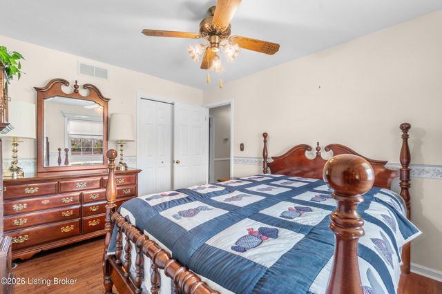 7410 Ridan Way, Louisville, KY 40214