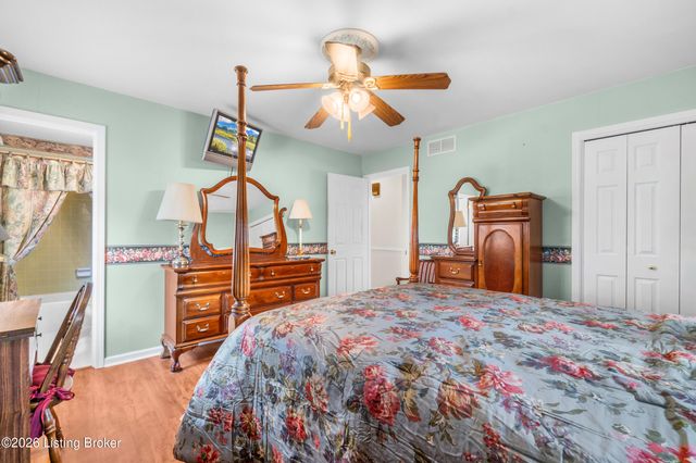 7410 Ridan Way, Louisville, KY 40214