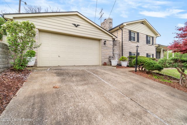 7410 Ridan Way, Louisville, KY 40214