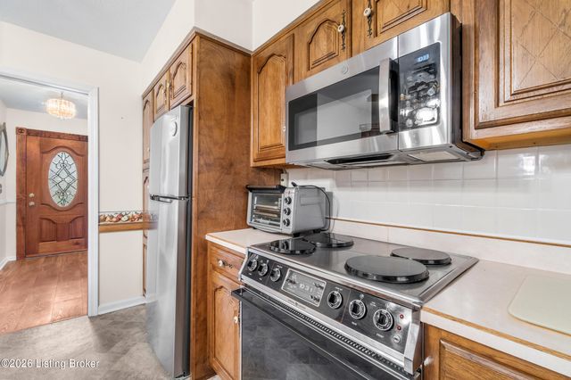 7410 Ridan Way, Louisville, KY 40214