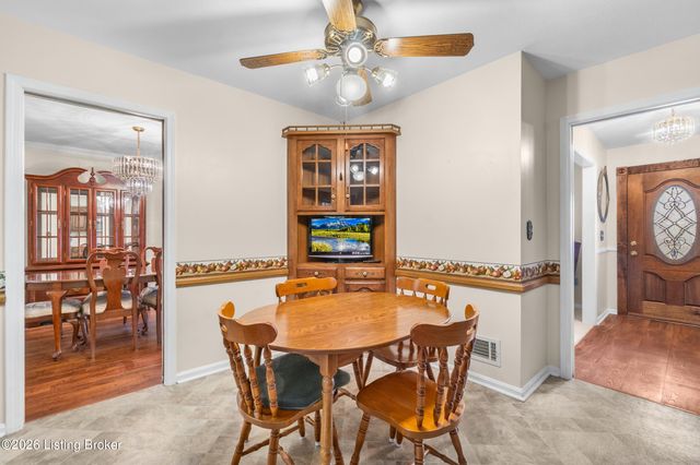 7410 Ridan Way, Louisville, KY 40214