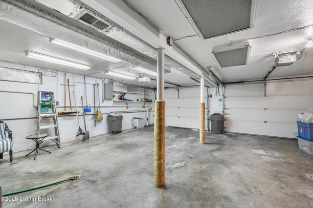 7410 Ridan Way, Louisville, KY 40214