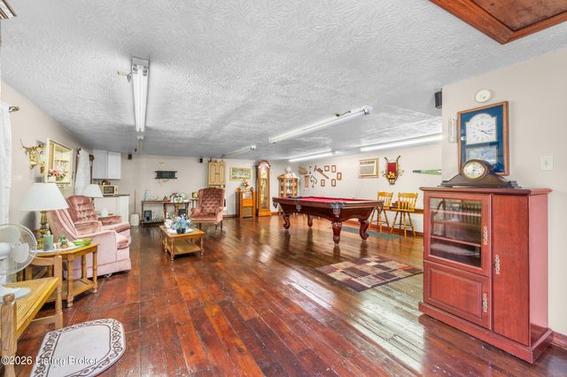 7410 Ridan Way, Louisville, KY 40214