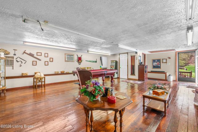 7410 Ridan Way, Louisville, KY 40214